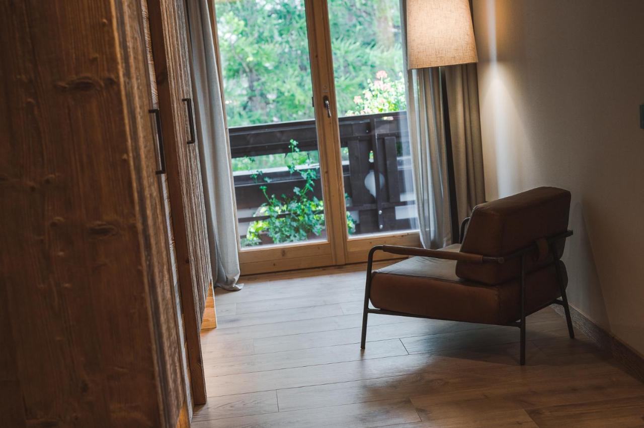 Hotel Alu Mountain Design Bormio Bagian luar foto