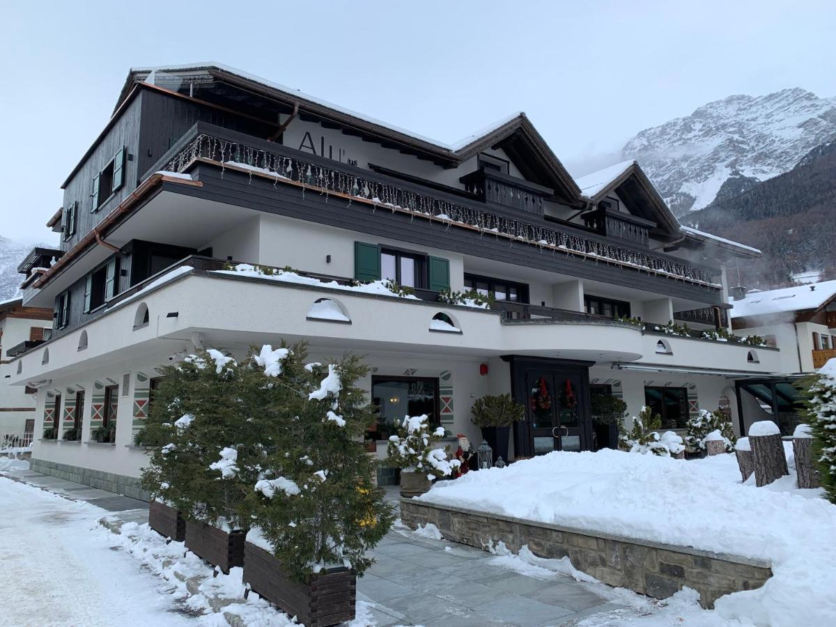 Hotel Alu Mountain Design Bormio Bagian luar foto