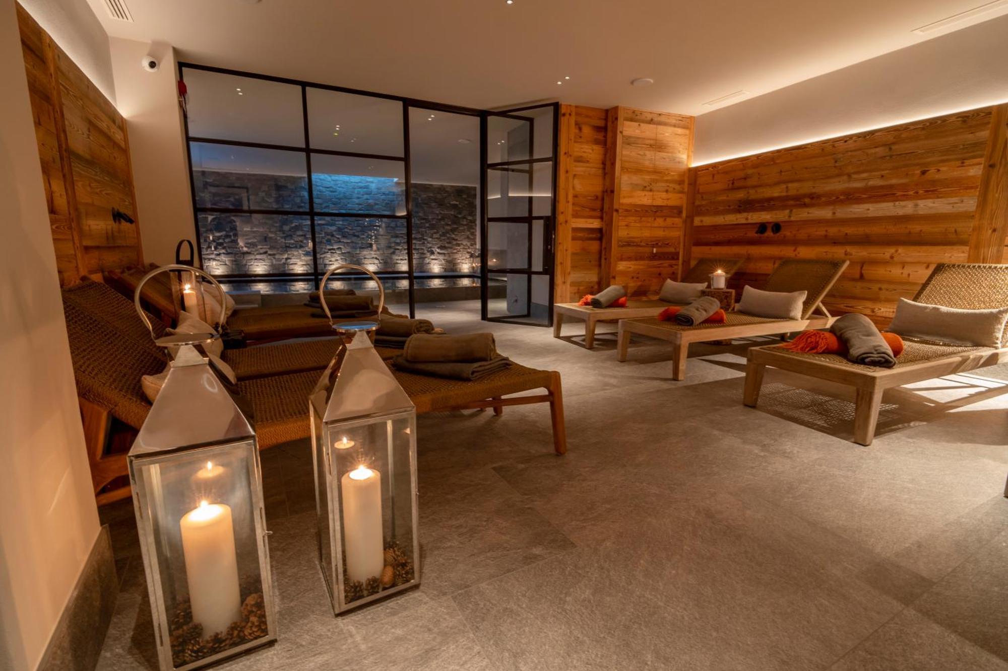 Hotel Alu Mountain Design Bormio Bagian luar foto